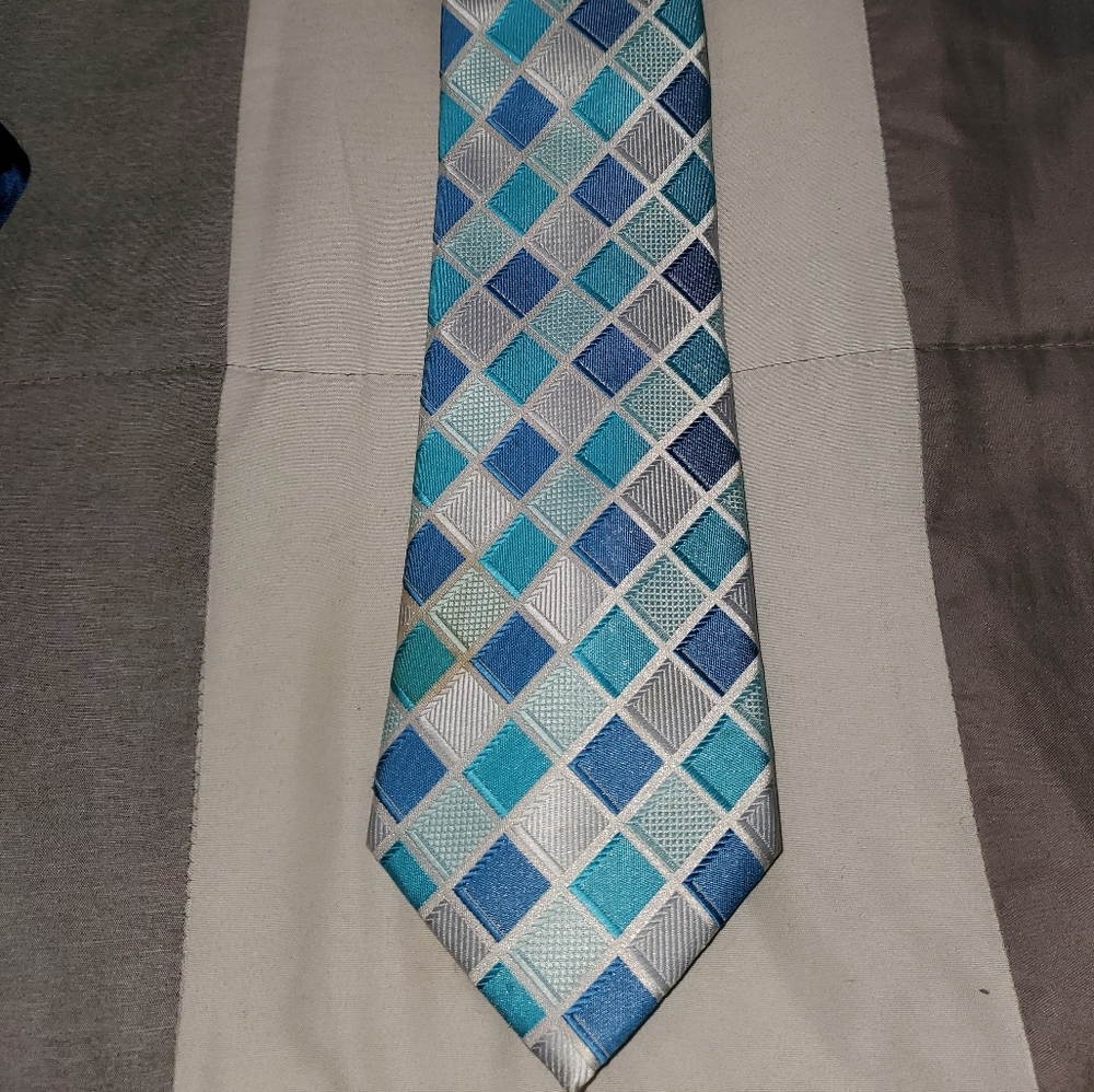 Necktie